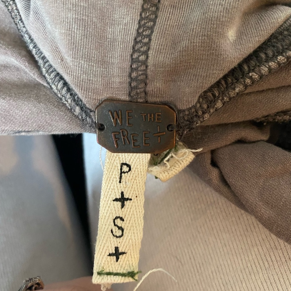 Free people workout/ lounge top